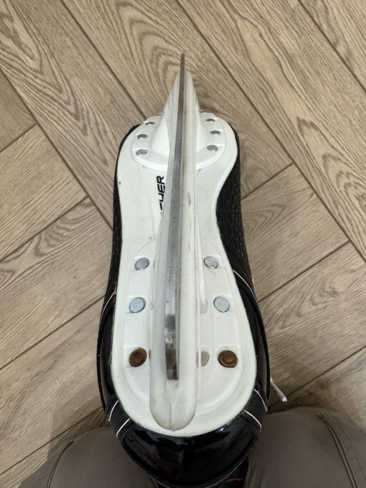 Продам коньки Fischer