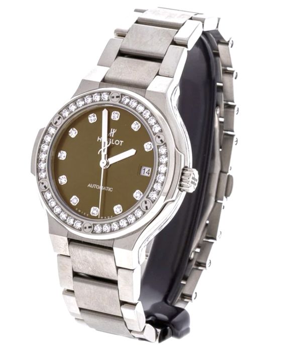 Hublot Classic Fusion 38mm Titan Dial Bezel Diamante Fabrica Automatic