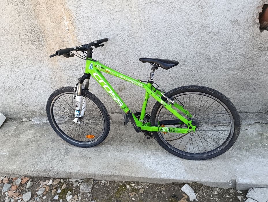 Продавам две колела едното cross dexstar другото е freeride