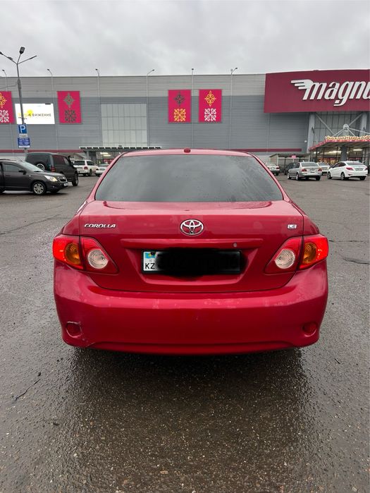 Продам Тойота Каролла 2010г об. 1.8