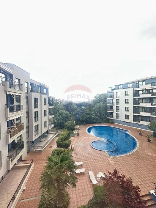 Дава се под наем Едностаен апартамент в к.к. Златни пясъци - 37 кв.м за 306 € - Снимка #4