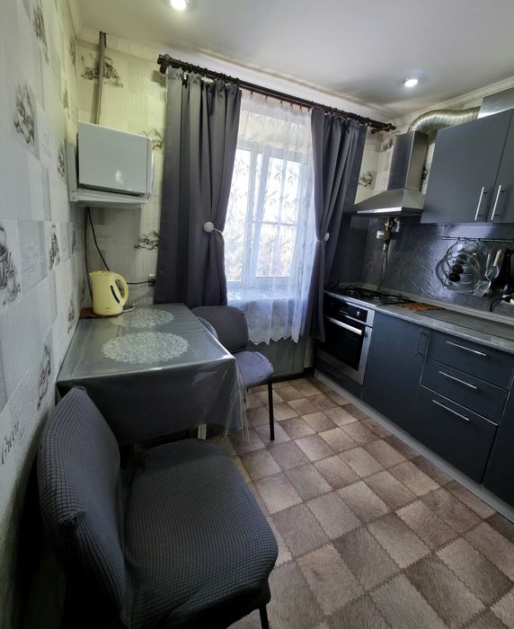 Сдам 2х комнатную квартиру посуточно.