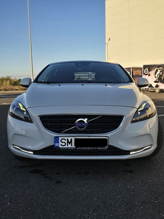 VOLVO V40 2016 — imagine 2