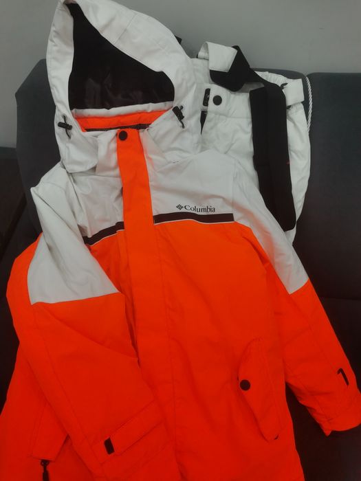 Женский лыжный костюм