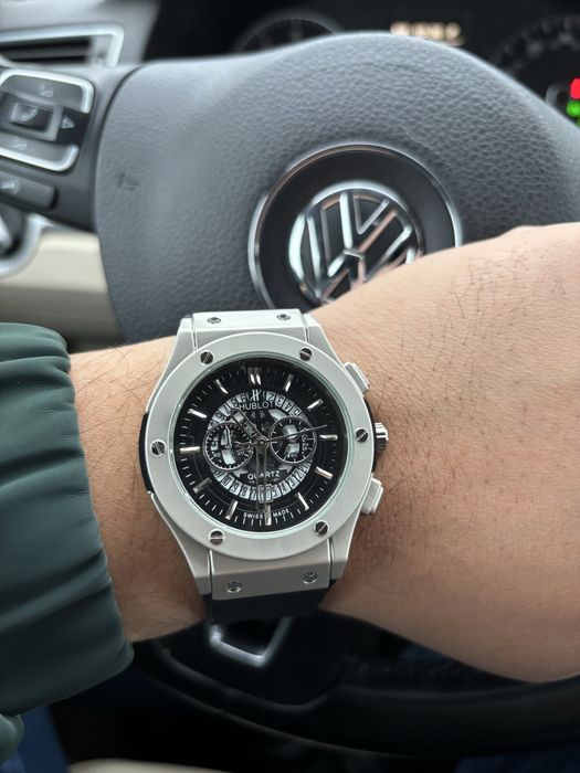 Часы хублот в отличном сост