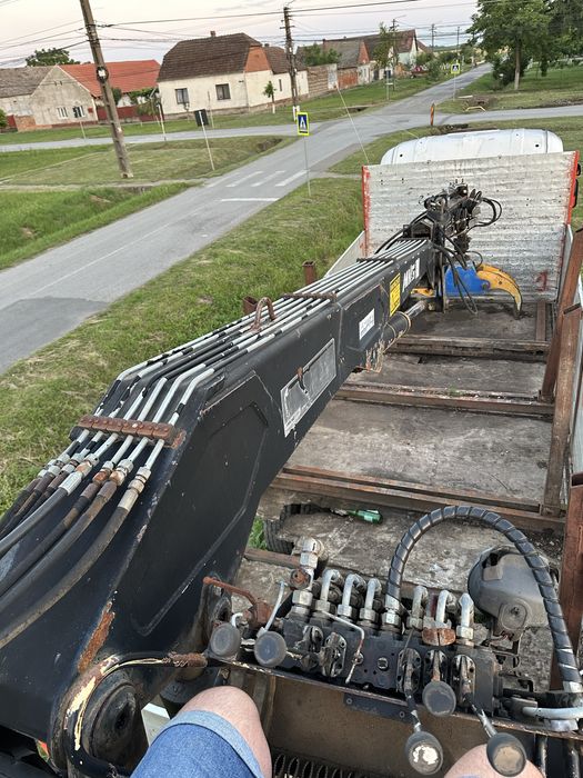 Vand Scania cu macara manipulatoare, foarte putin folosit!!