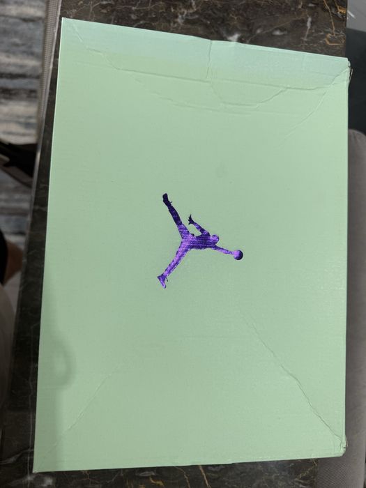 Дамски маратонки Nike Jordan
