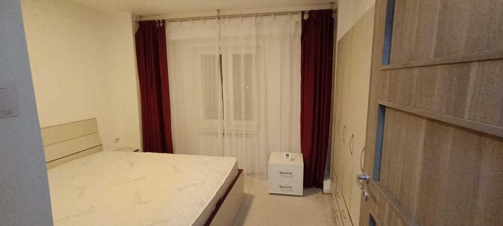 Apartament 3 camere, Decomandat, 73mp utili, Etaj Intermediar, Garaj cu CF, Zona Lipovei