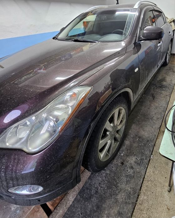 Продам автомобиль марки Infinity EX 35