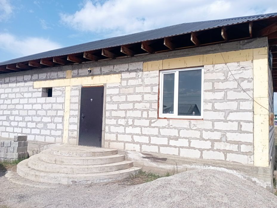 Продам дом в черновом варианте