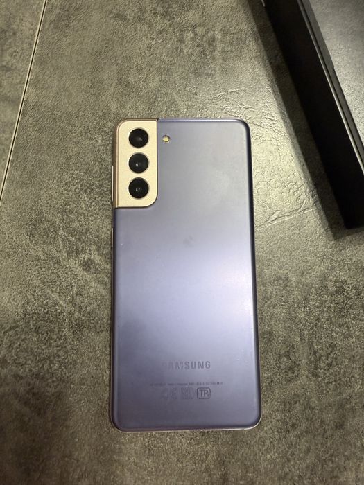 Samsung s21 продам