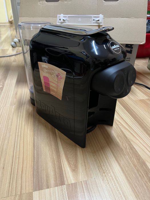 Кафемашина Lavazza Desea