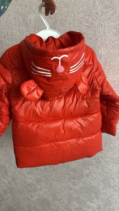 продам осенний детские куртки