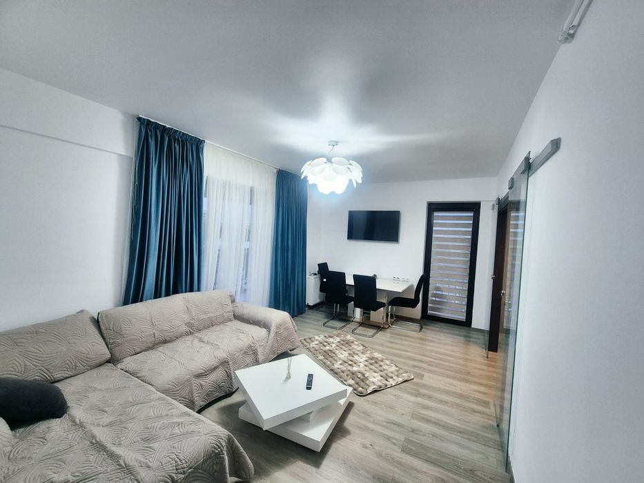 Apartament 3 camere decomandat de vanzare-Cartier Evocasa Ploiesti