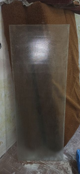 Продам стекло рефленое размер на фото