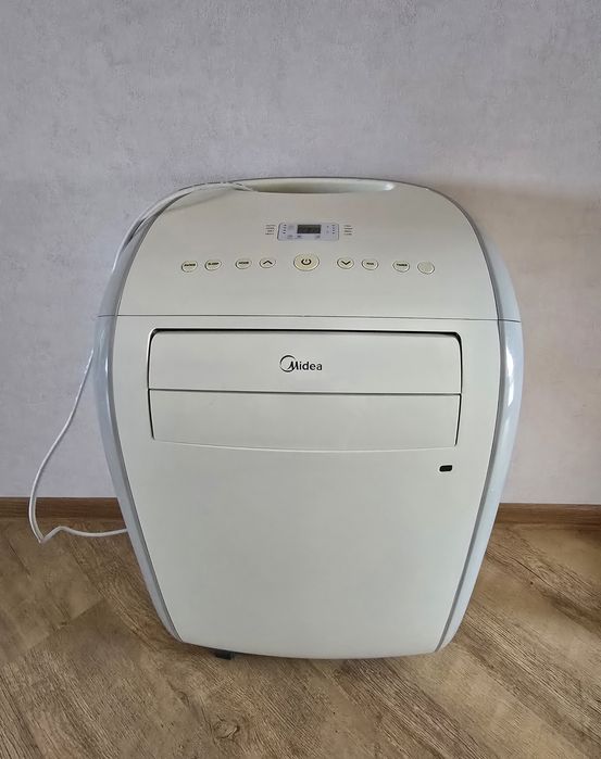 Кондиционер напольный Midea