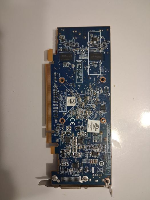 Комплект дънна платка GA-M52L-S3, 2GB DDR2, AMD Radeon HD 6350, процесор athlon 64 x2, TP link enternet  адаптер, i/o shield, cpu cooler