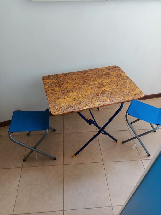 Продам стулья,стол