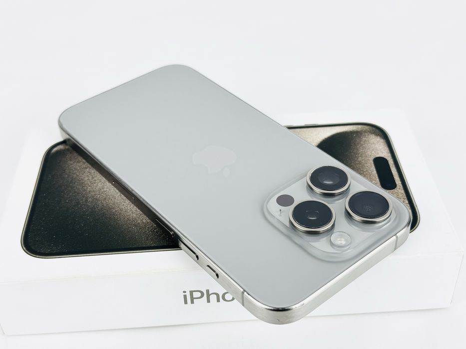 Apple iPhone 15 Pro 256GB Natural Titanium Перфектен! Гаранция!