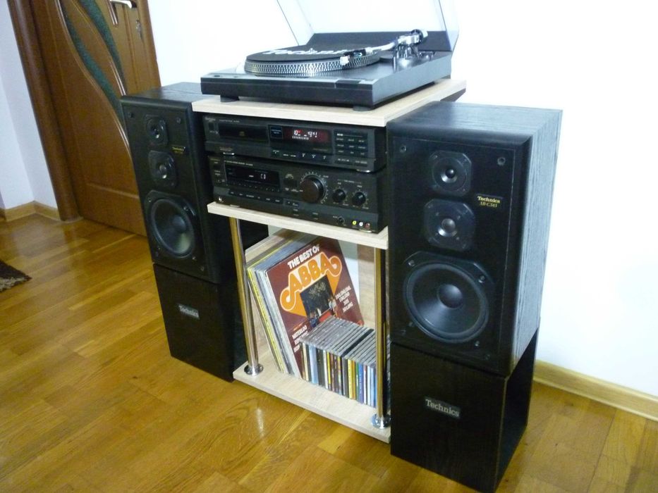 hi-fi   audio  sistem  technics