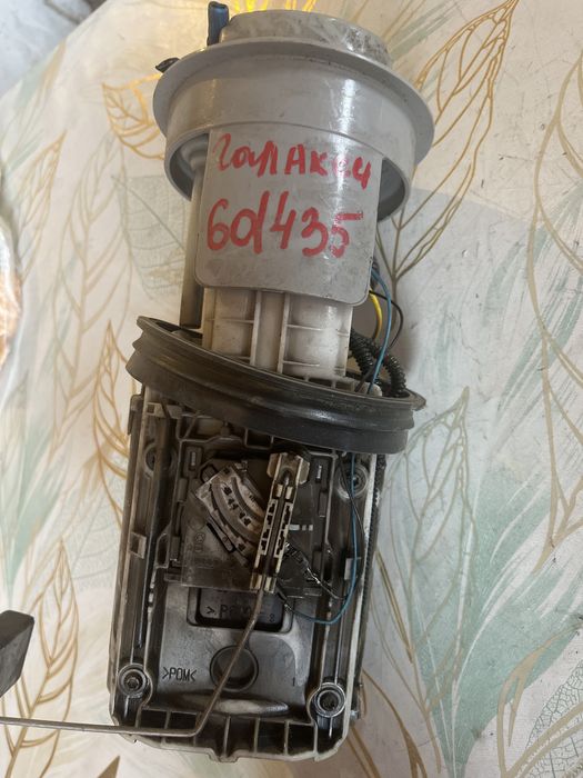 Бензанасос на Форд Галакси.