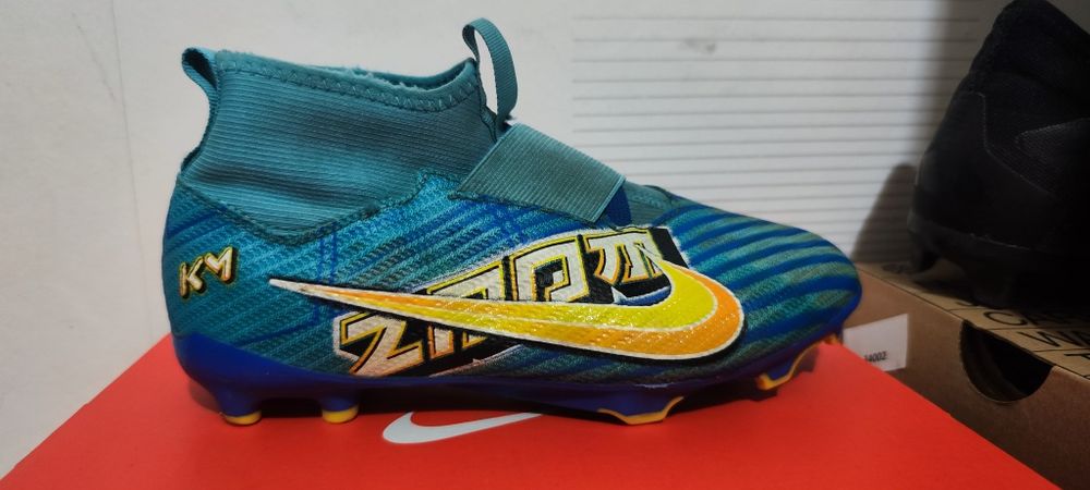 Футболни бутонки Nike superfly 9