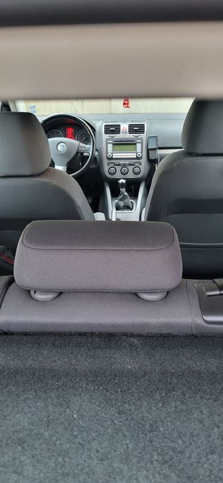 Продавам голф 5,  2.0тди