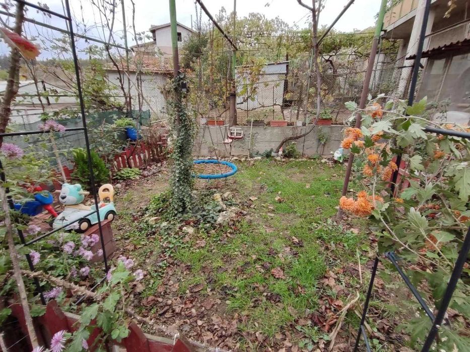 Продава се Къща в Варна, Аспарухово - 180 кв.м за 1000 €/кв.м - Снимка #14