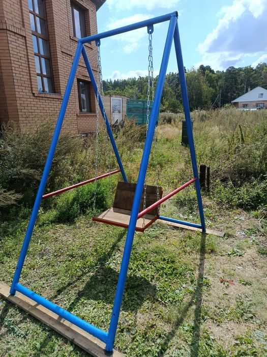 Качеля металлическая
