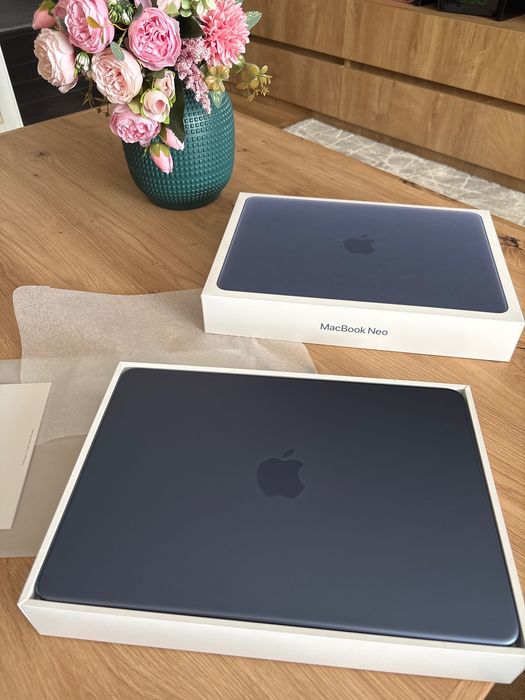 13-inch MacBook Neo