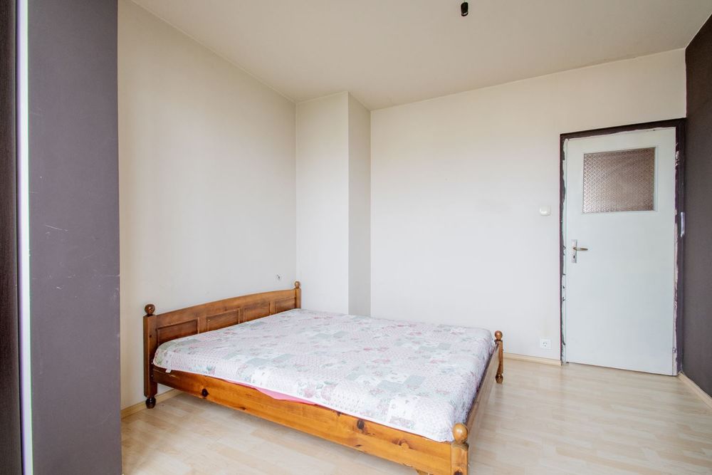 Продава се Тристаен апартамент в София, Люлин 8 - 88 кв.м за 2557 €/кв.м - Снимка #10