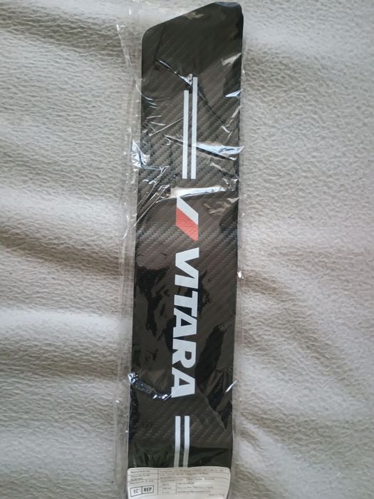 Suzuki  Vitara sticker prag