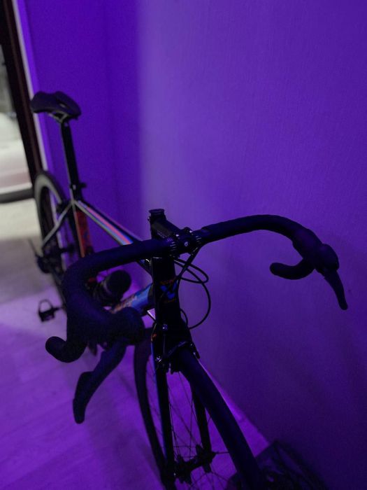 шоссейный велосипед вино