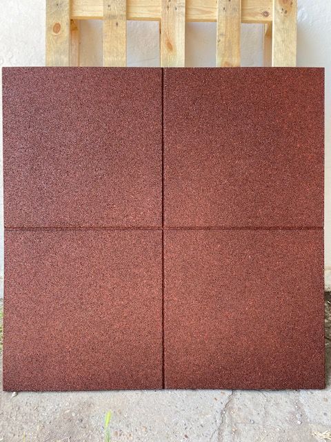 Pavele / dale din cauciuc (tartan) - producator