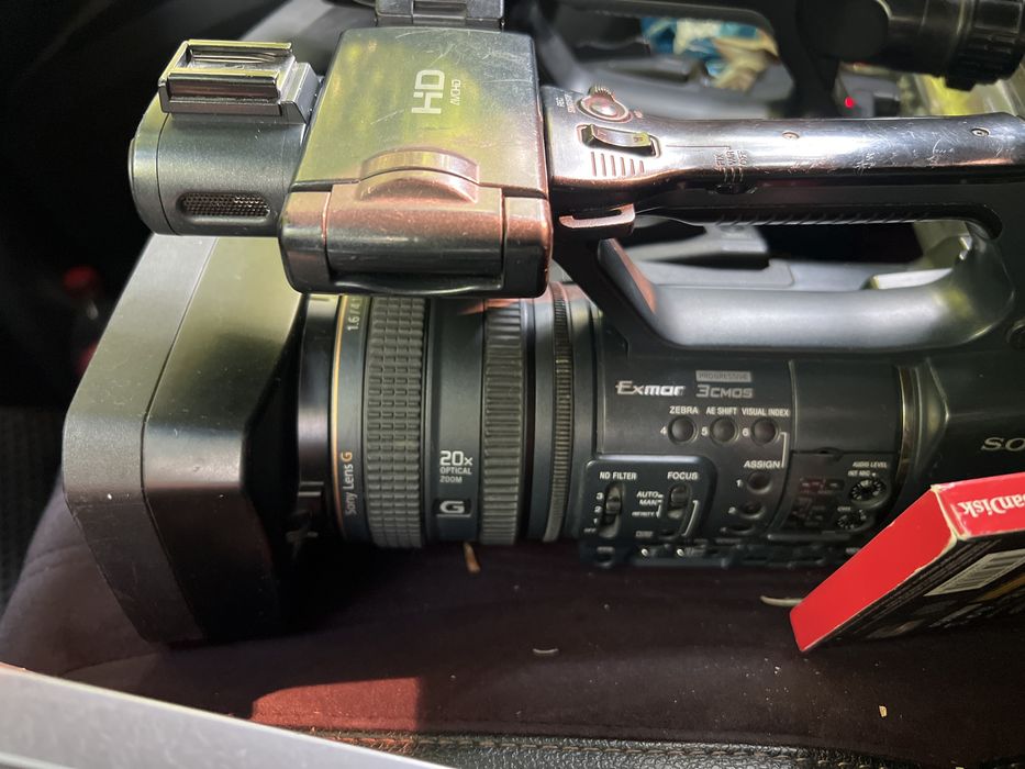 Sony ax 2000 nxcam