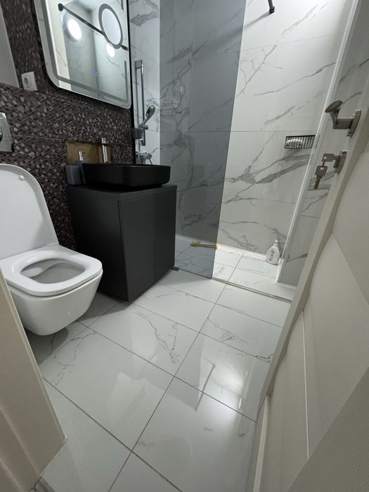 Inchiriez apartament M9