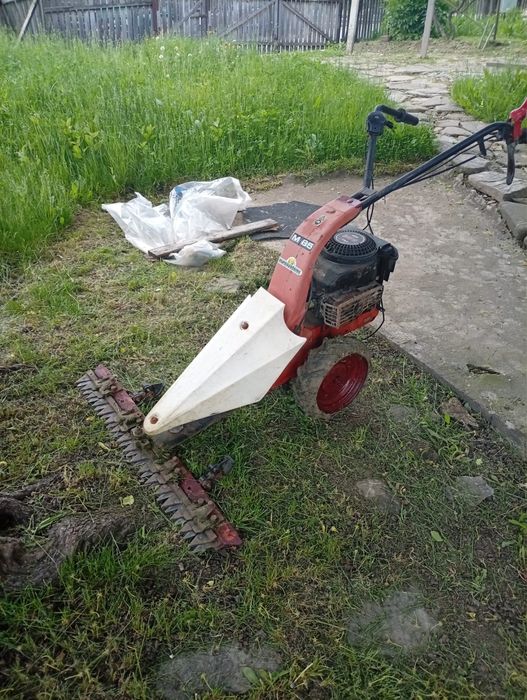 Vand cositoare urgent