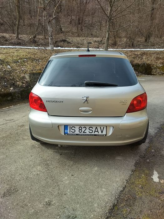 Vând Peugeot 307 1.6 diesel