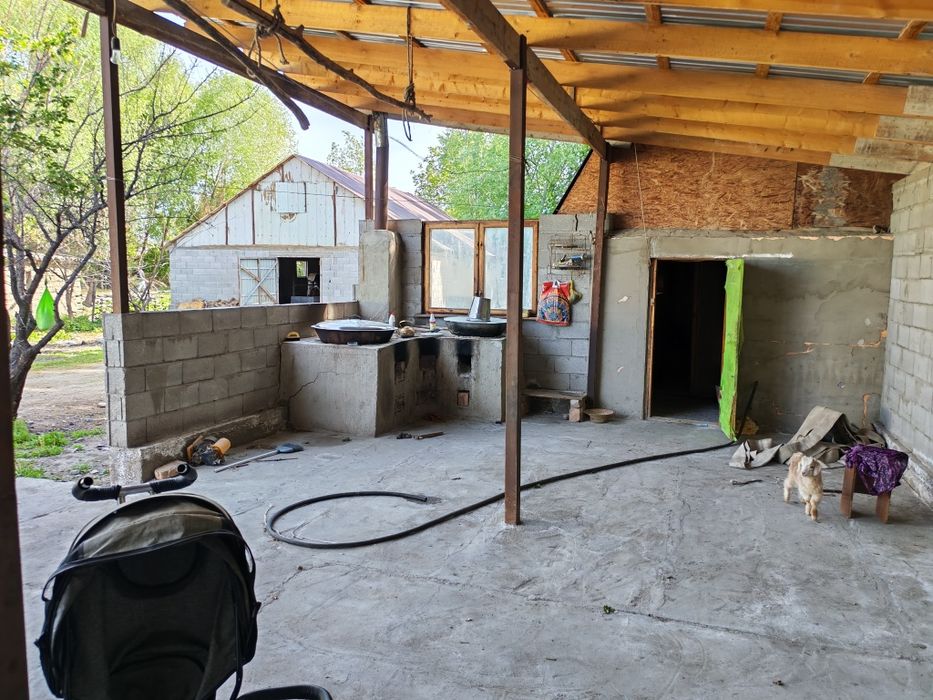 Частный Дом Целинная 61