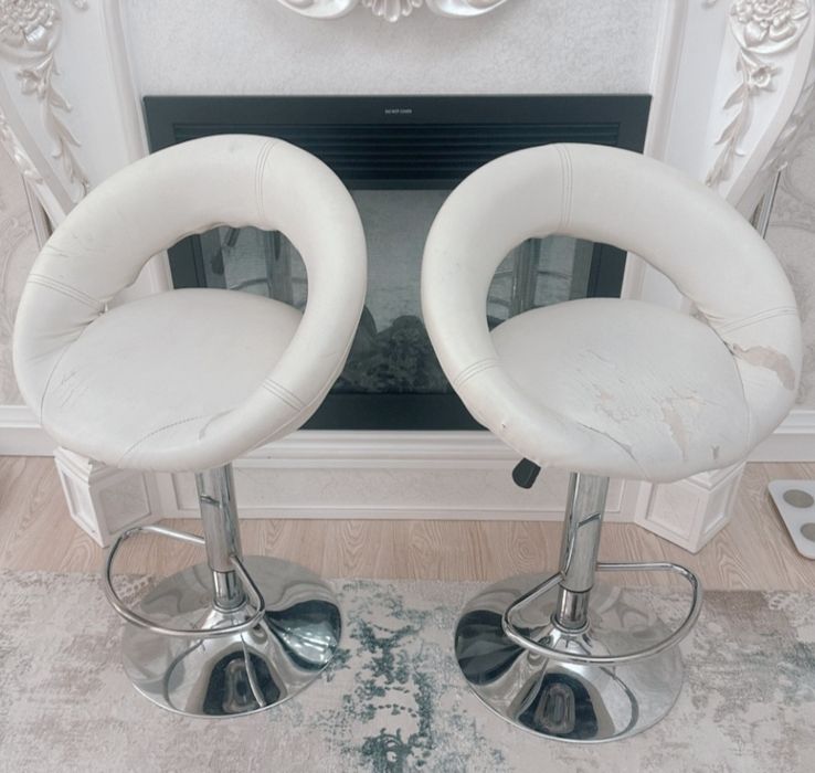 Продам барный стулья