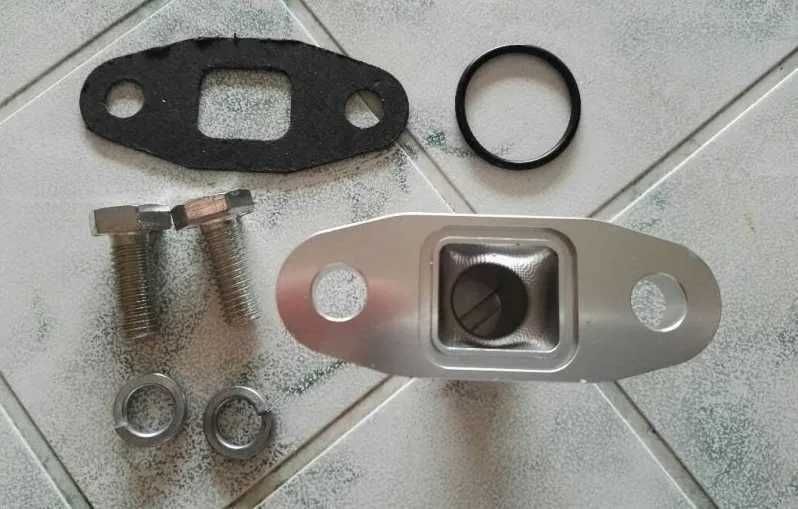 Алуминиев фланец за оттичане маслото на турбото HX35w,GT3582,GT28,T3T4