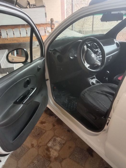 Матиз сотилади метанда