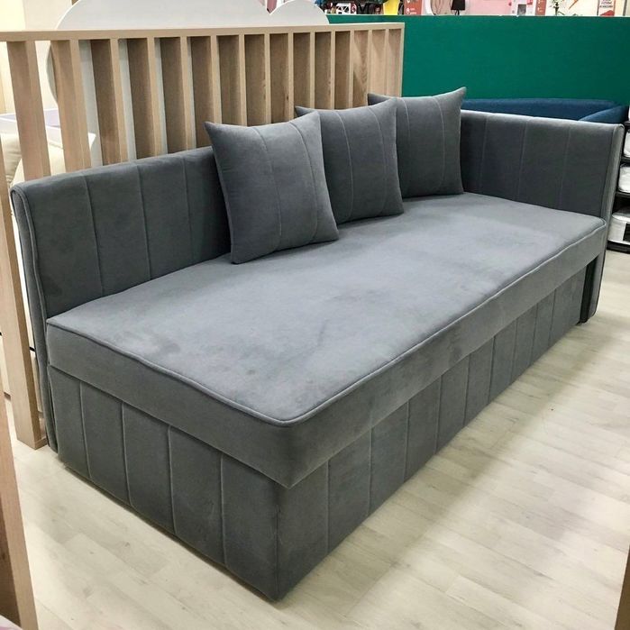 Диваны кресла кровати мягкие панели и другая мягкая мебель