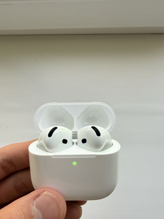 Airpods 4 ANC