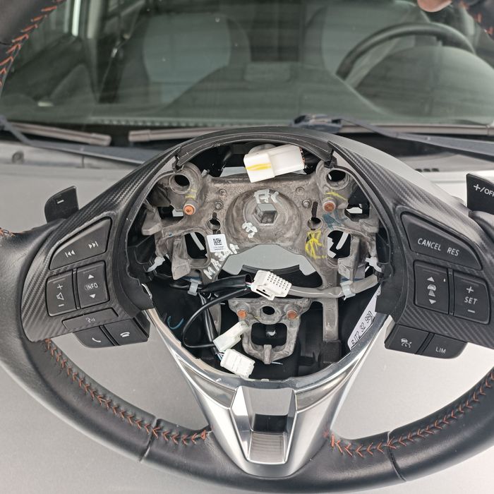 Волан с Аербега за Мазда 3 2017г.