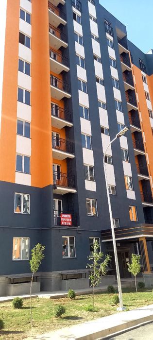 Uy sotiladi yengi qurilgan kadastri bor