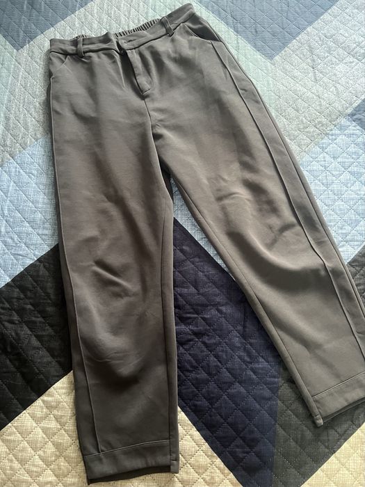 Продам костюм деловой, пиджаки, брюки