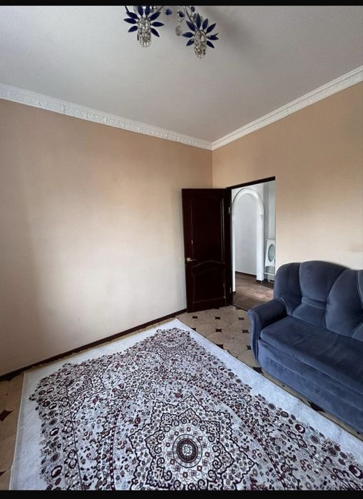 Сдается коттедж в  Юнис сити. 300 кв2 в