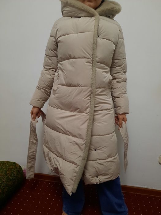 Зимняя куртка (бежевая)