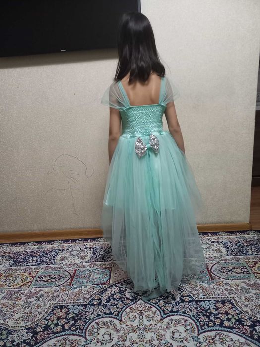 Продам платье на девочку